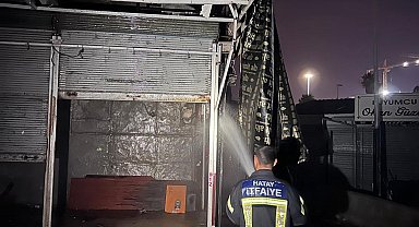 Antakya'da metruk iş yerinde yangın çıktı