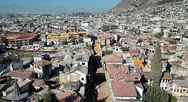 Antakya'nın tarihi caddeleri yeniden hayat buluyor
