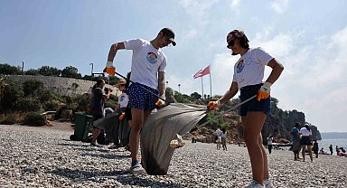 Antalya'da deniz gönüllüleri kıyı temizliğinde buluşacak