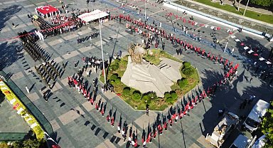 Antalya'da Gaziler Günü yürüyüşü