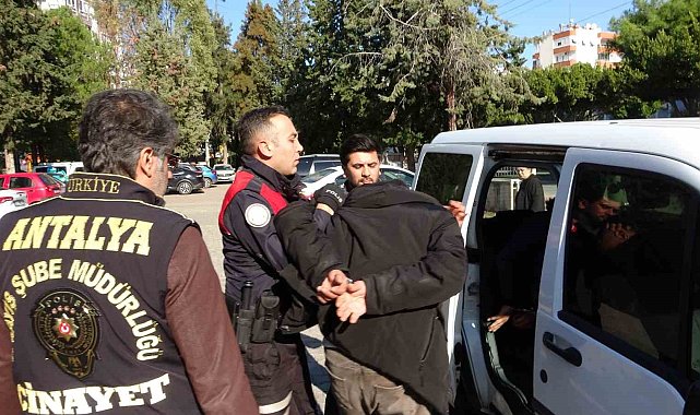 Antalya'da kıraathanedeki cinayet davasında sanık ikinci kez hakim karşısında