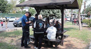 Antalya'da okul çevreleri ve servis araçları denetlendi