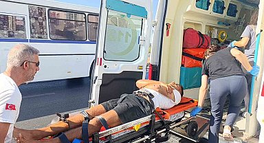 Antalya'da tır ile çarpışan bisikletli yaralandı