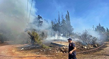 Antalya'da yaşlı kadını sinir krizine sokan yangın