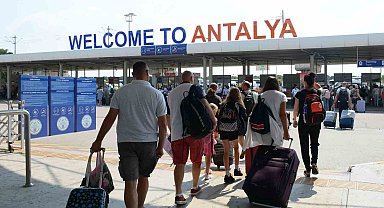 Antalya'ya 8 ayda 11,7 milyon ziyaretçi