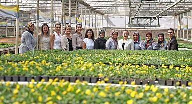 Antalya'yı kadınlar süslüyor