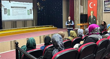 Ardahan'da anneler uyuşturucu konusunda bilgilendirildi