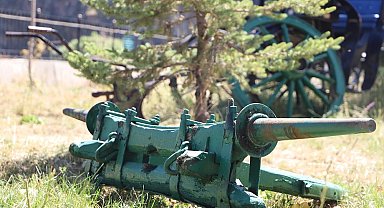 Ardahan'da eski tarım araç gereçleri ve eşyalar sergileniyor