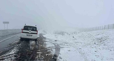 Ardahan'da karla mücadele çalışmaları başladı