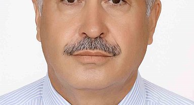 Arı sokması alerjisi olan yaşlı adam traktörünün direksiyonunda ölü bulundu