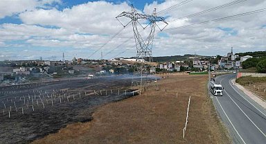 Arnavutköy'de çayırlık alanda yangın paniği