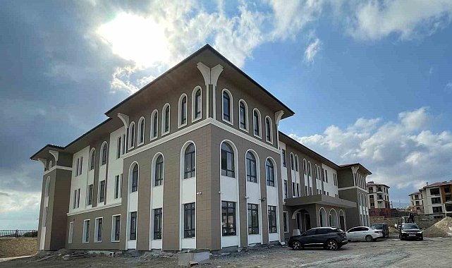 Arpaderesi Mahallesi'nde 16 derslikli okul inşa edildi