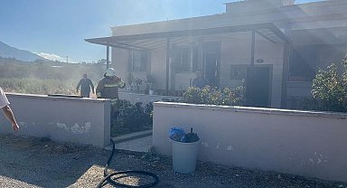 Arsuz'da ev yangını