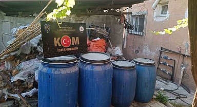 Arsuz'da sahte içki operasyonu: 2 bin 450 litre alkol ele geçirildi