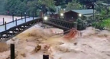 Artvin sele teslim oldu, 7 köye ulaşılamıyor