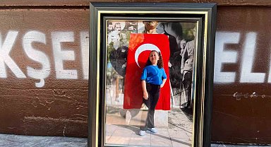 Asansörden düşen koltuğun altında kalan küçük kız son yolculuğuna uğurlandı