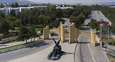 Atatürk Üniversitesi'nden 22 bilim insanı, Stanford'un "Kariyer boyu dünyanın en etkili bilim insanları" listesinde