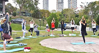 Avrupa Hareketlilik Haftası Beşiktaş'ta yoga etkinliğiyle kutlandı