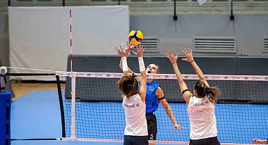 Aydın Büyükşehir Belediyespor, hazırlık maçında İlbank'ı mağlup etti