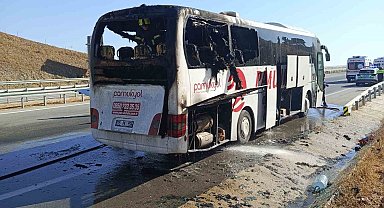 Aydın'da yolcu otobüsü alevlere teslim oldu
