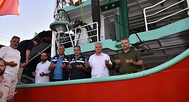 Aydınlı balıkçılar 'Vira Bismillah' diyerek denize açıldı