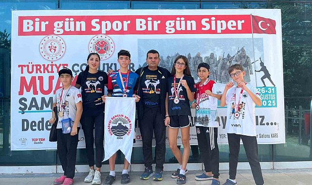 Aydınlı Muaythaiciler Türkiye Şampiyonası'ndan madalyalarla döndü