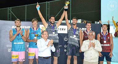 Ayvalık'ta düzenlenen "2025 Plaj Voleybolu Dünya Turu" sona erdi