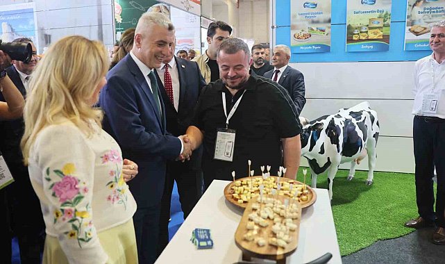 Bakan Bolat: "KKTC üretiminin ve ekonomisinin güçlenmesi için KKTC'nin yanında olacağız"