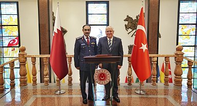 Bakan Güler, Katar Genelkurmay Başkanı Al Mannai ve Katar Kara Kuvvetleri Komutanı Al-Attiyah ile görüştü