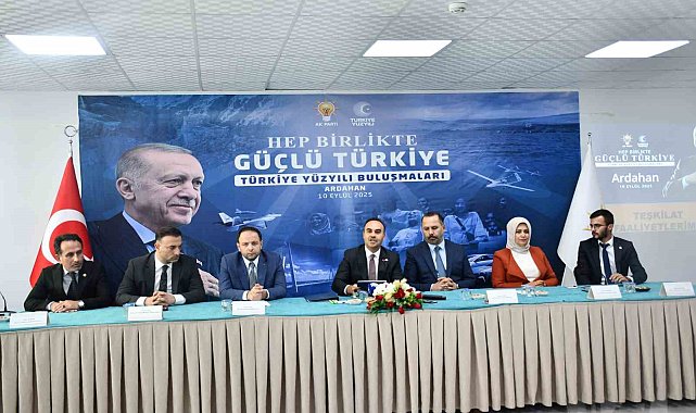 Bakan Kacır: "Terörsüz Türkiye menzilindeki adımlarımızla terörü milletimizin gündeminden tümüyle çıkaracağız"