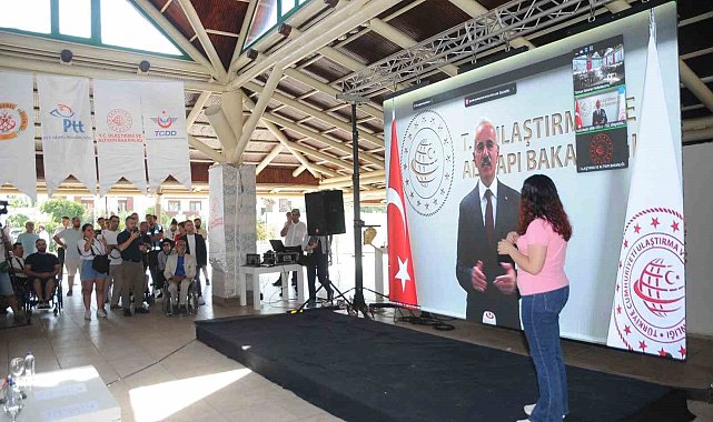 Bakan Uraloğlu: "10 yılda 9,3 milyon engelli demiryollarında ücretsiz seyahat etti"