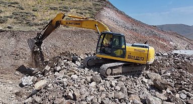 Bakan Yumaklı: "Erzurum Kavuşturan Göleti bin 60 dekarlık tarım arazisini modern sulama sistemine kavuşturacak"