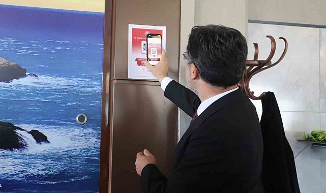Bakan Yumaklı: "Karekod uygulaması gıda güvenliğini sağlamak için tüm işletmelerde yaygınlaşmalı"