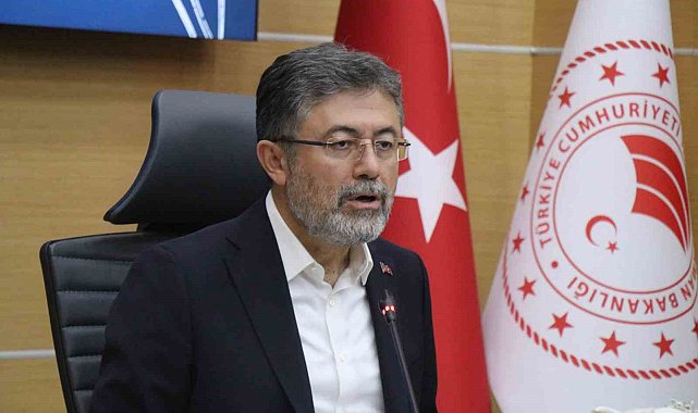 Bakan Yumaklı: "Üreticimizin emeği kırmızı çizgimizdir"