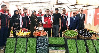 Bakan Yumaklı Şile'de üreticilerle buluştu