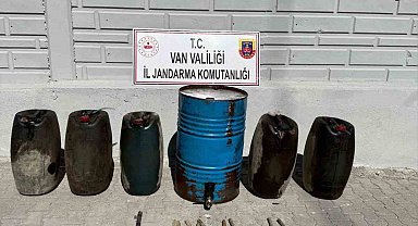 Başkale'de 319 litre kaçak akaryakıt ele geçirildi