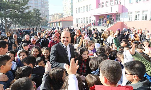Başkan Altay: "Eğitim desteği başvurularımız başladı"