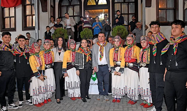 Başkan Aydın, Danışık Gecesi'nde hemşehrileriyle buluştu