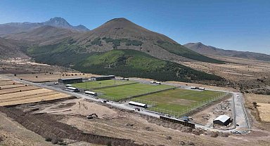 Başkan Büyükkılıç'tan Erciyes'e uluslararası standartlarda atletizm pisti projesi