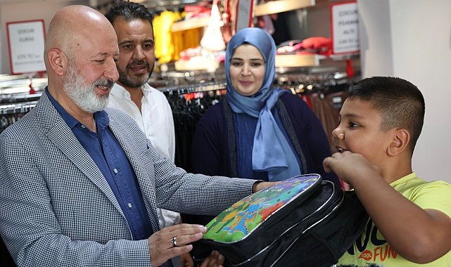 Başkan Çolakbayrakdar: "Türkiye'de örnek, farklı ve gönüller yapan bir belediyeyiz"