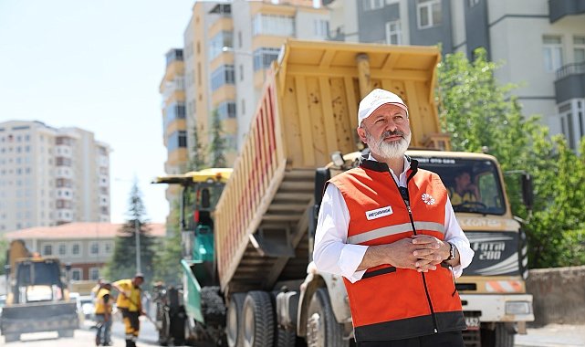 Başkan Çolakbayrakdar, "Yerli ve milli, Türkiye'nin en güçlü asfalt plentiyle rekorlara koşuyoruz"