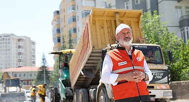 Başkan Çolakbayrakdar, "Yerli ve milli, Türkiye'nin en güçlü asfalt plentiyle rekorlara koşuyoruz"