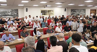 Başkan Erol: "Belediye Meclisi eylem yeri değil; hizmet üretme yeridir"