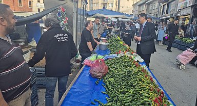 Başkan Eyüp Kahveci'den pazar ziyareti