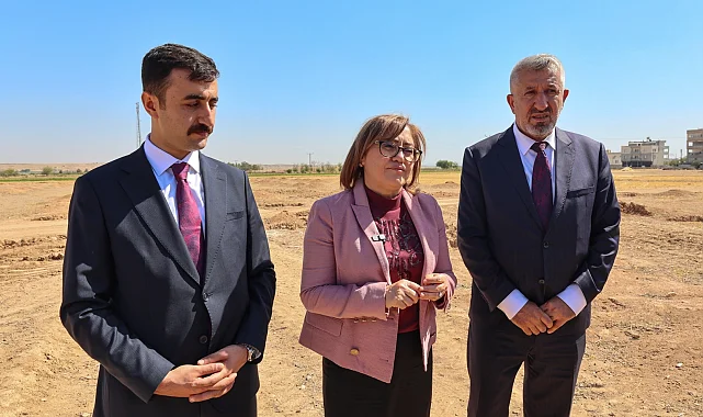 Başkan Fatma Şahin'den Karkamış'a 100 konutluk müjde