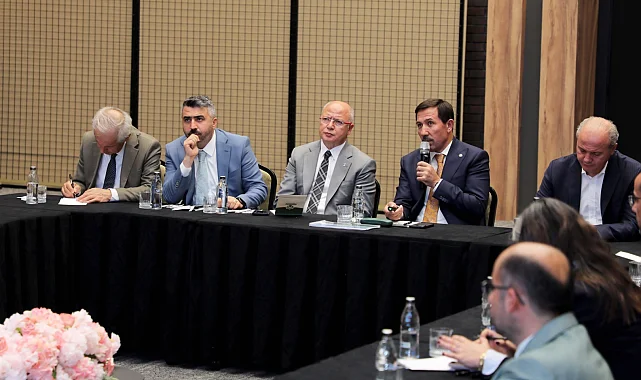 Başkan Kılca, Karatay'ın yatırımlarını Bursa heyetiyle paylaştı