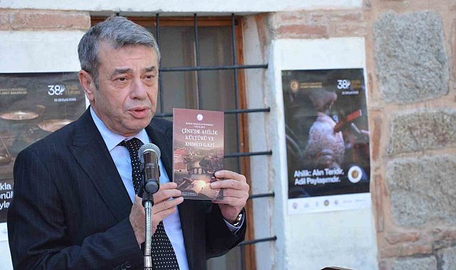 Başkan Künkcü, ahilik kültürünü kitapla geleceğe taşıdı