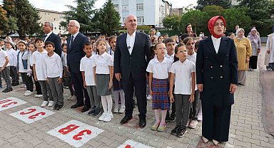 Başkan Muzaffer Bıyık, öğretmen ve öğrencilerin taleplerini dinledi