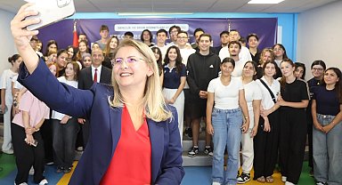 Başkan Ovalıoğlu Bakırköylü gençlerle tecrübe paylaştı