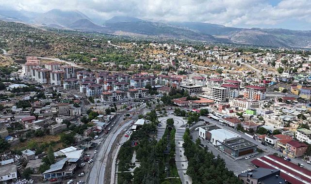 Başkan Özdoğan: "Kış gelmeden vatandaşlarımız evlerine yerleşecek"